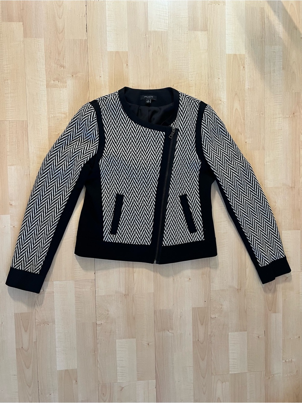 Ann Taylor Jacket Womens Size 6 Black White Herringbone Moto Blazer Coat Career - Picture 2 of 10